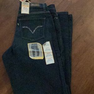 Womens Levis 512 jeans